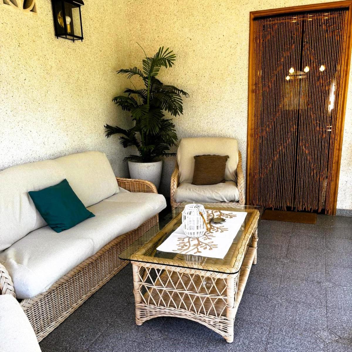 Family House - La Mora - Casa vacanze *